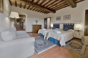 Alquiler Vacacional - Luxury Villa with Swimmingpool in Chianti/Sleeps 21 - or more in extra suites