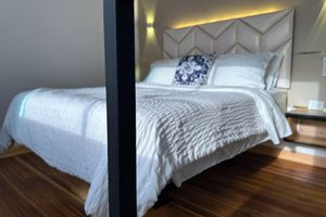 Alquiler Vacacional - SELECT Medellin-302-1-bedroom apartment with AC and WiFi in charming Medellín