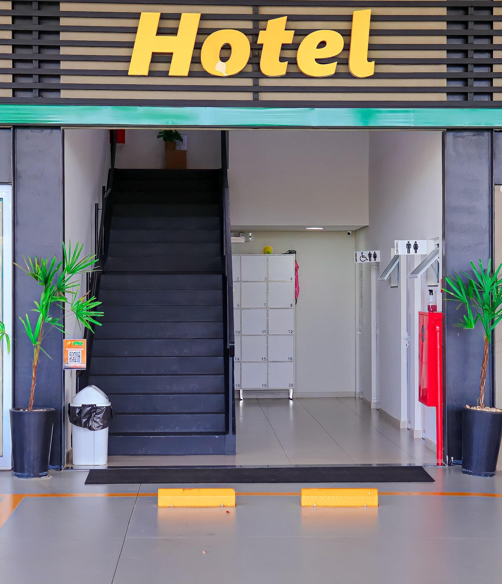Vista Exterior VR2 Hotel