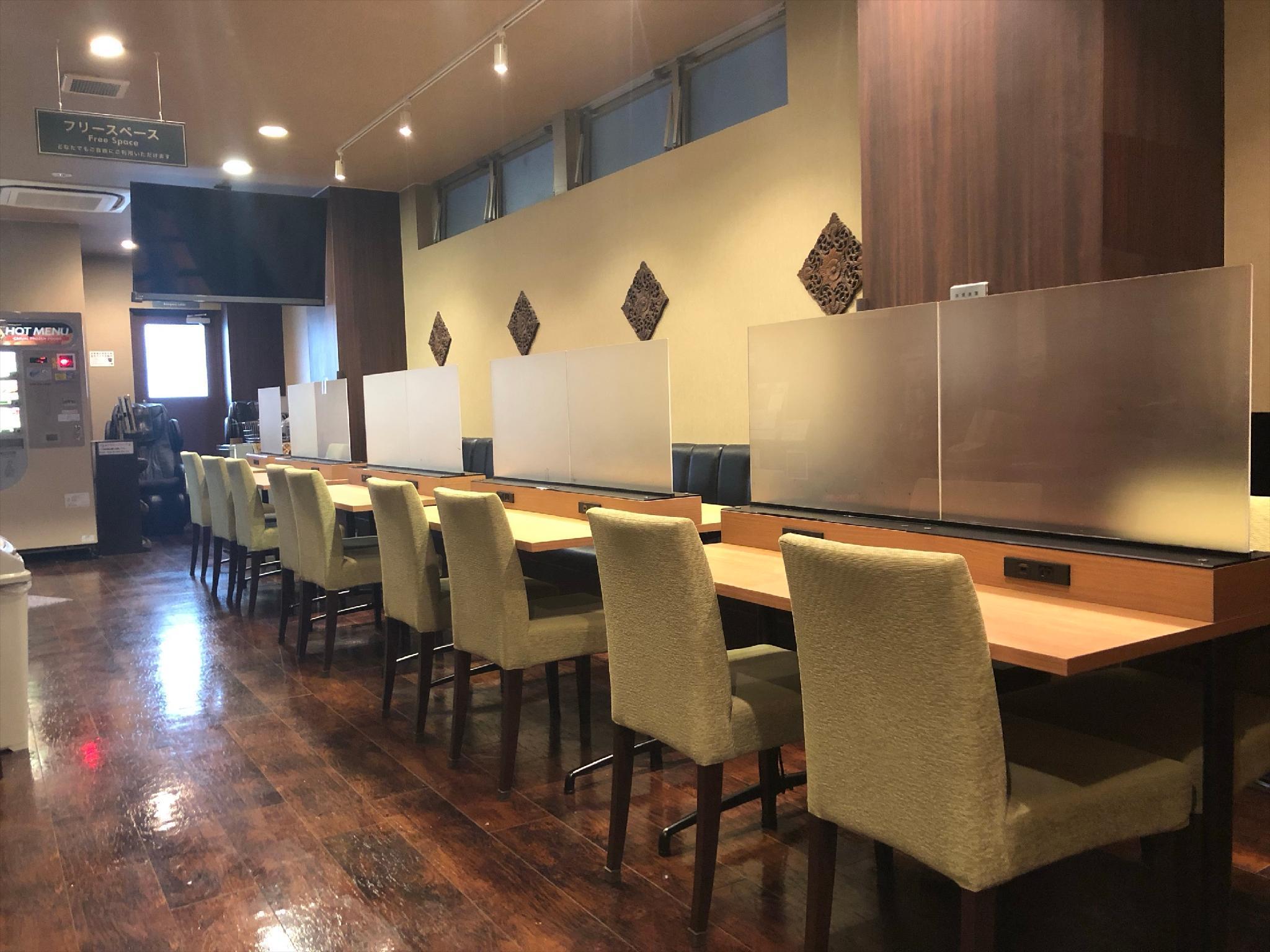 Restaurant Capsule Hotel Anshin Oyado Tokyo Akihabara