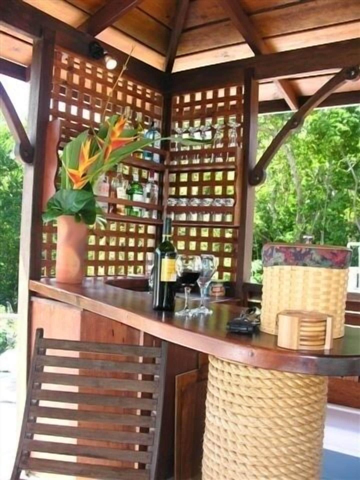 Bar/Salón Spring Hotel Bequia