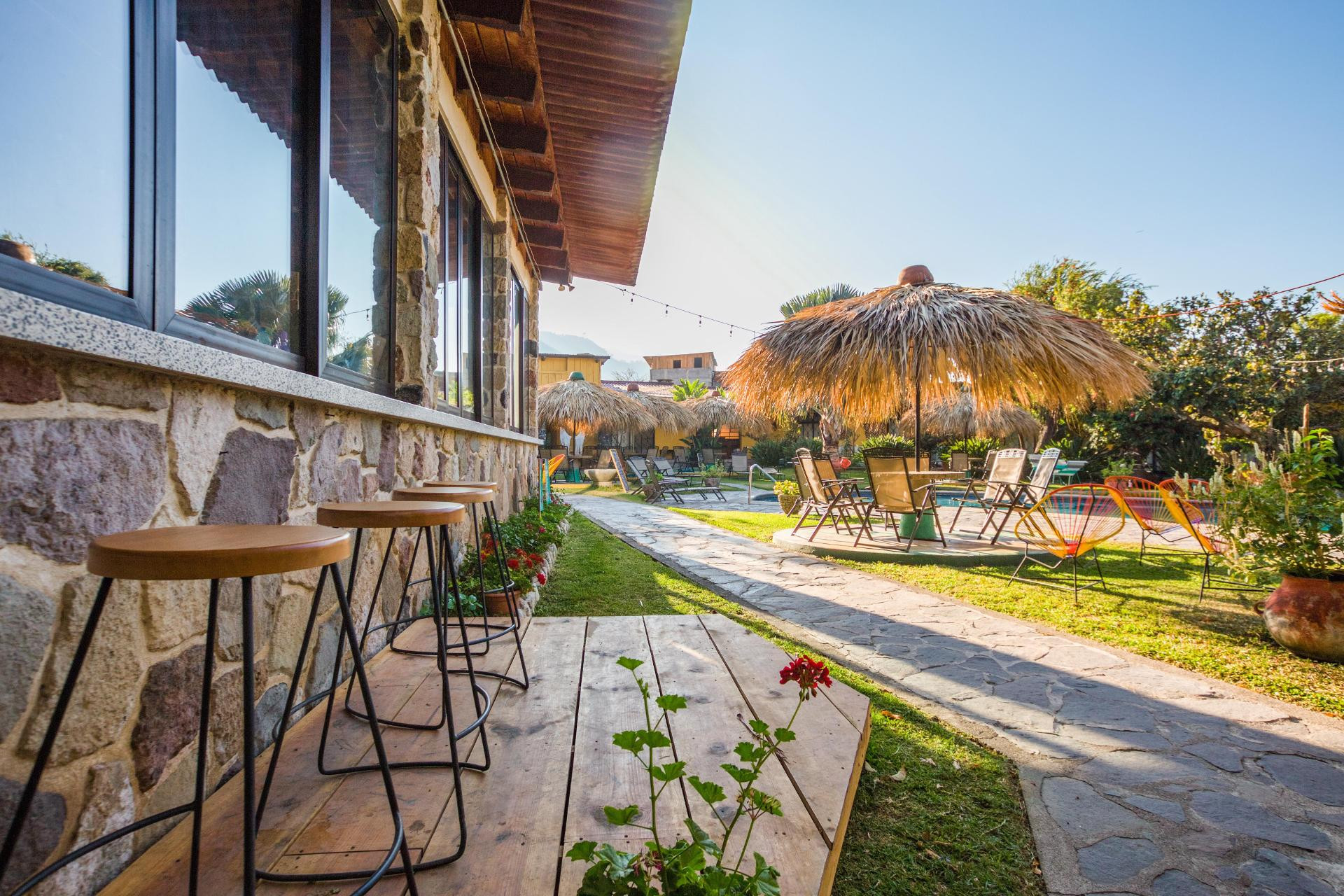 Vista Exterior Socialtel Atitlan
