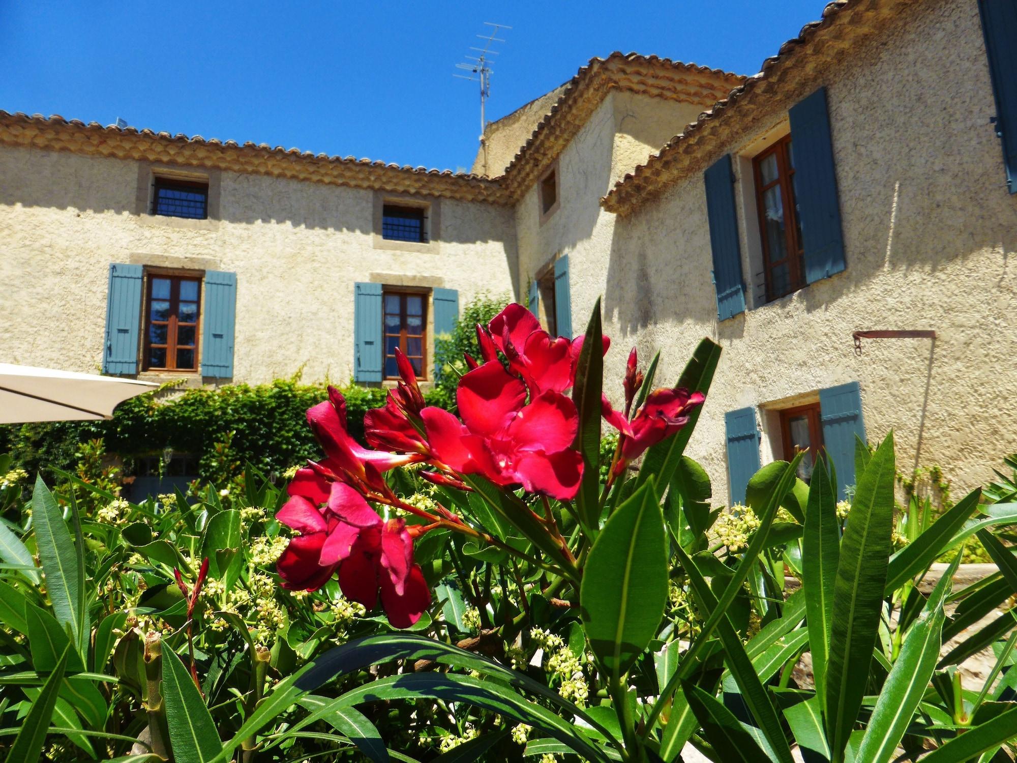 Vista Exterior B&B Le Mas de la Soie