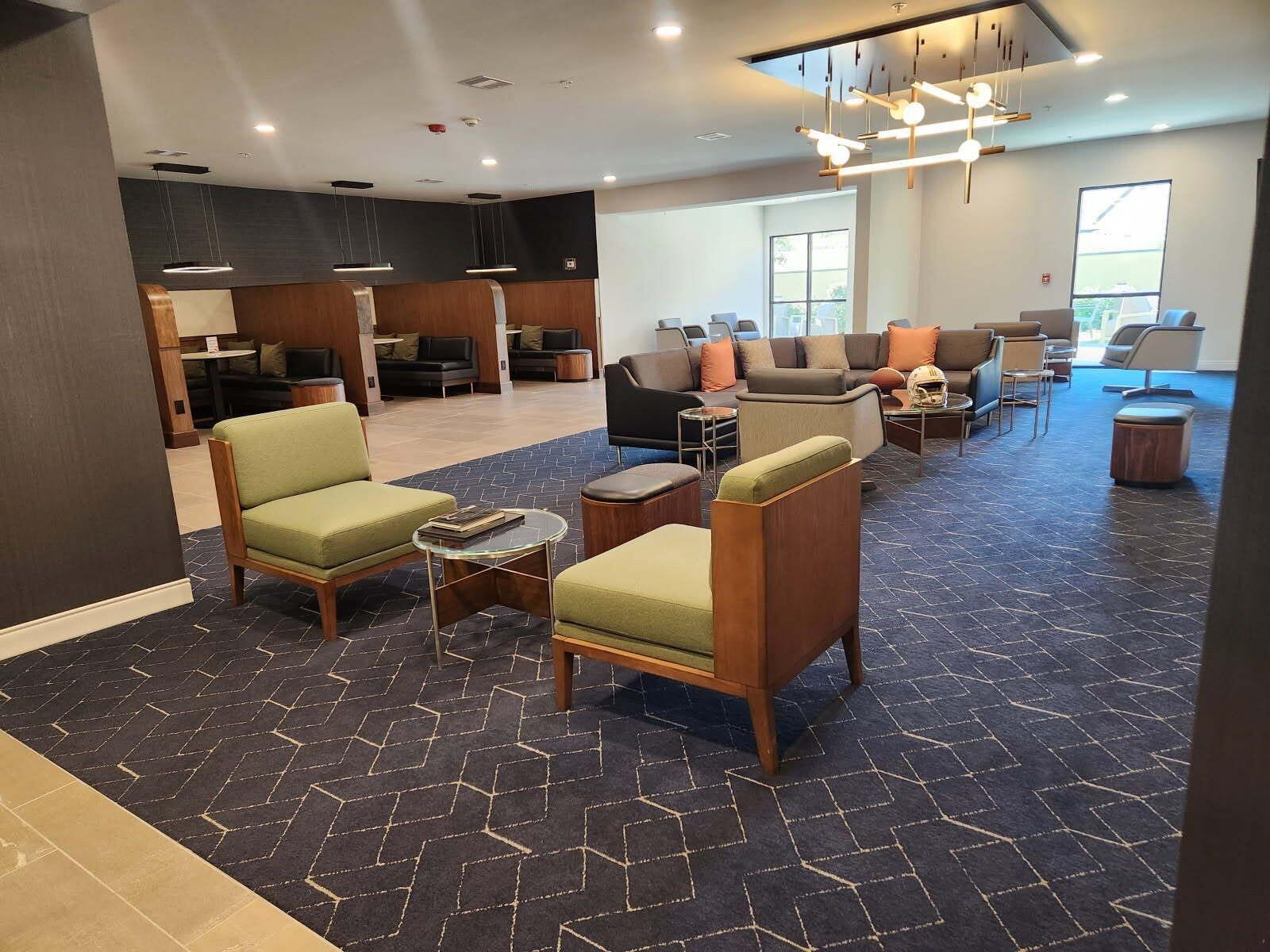 Vista Lobby Courtyard Houston The Woodlands