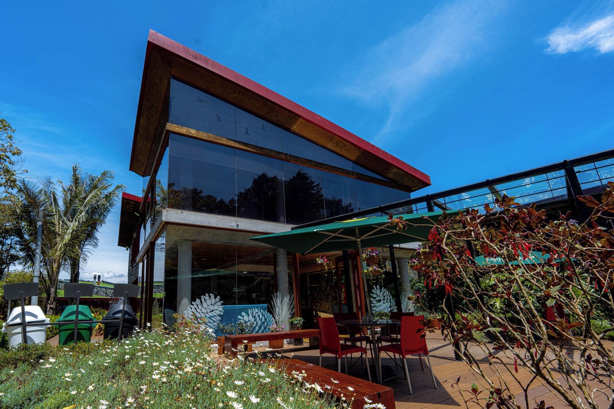 Varios Hotel Piedras Blancas