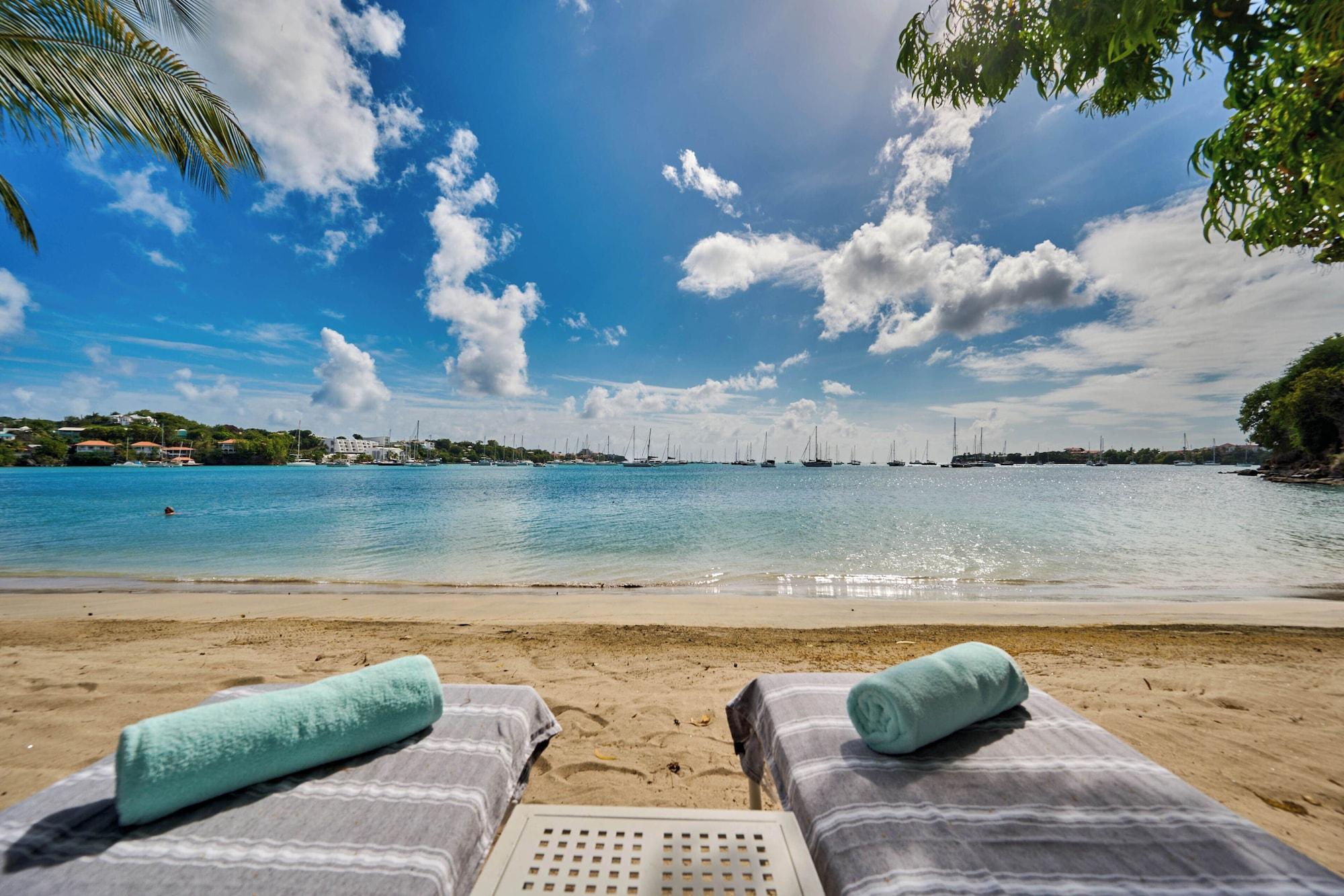 Playa Calabash Hotel