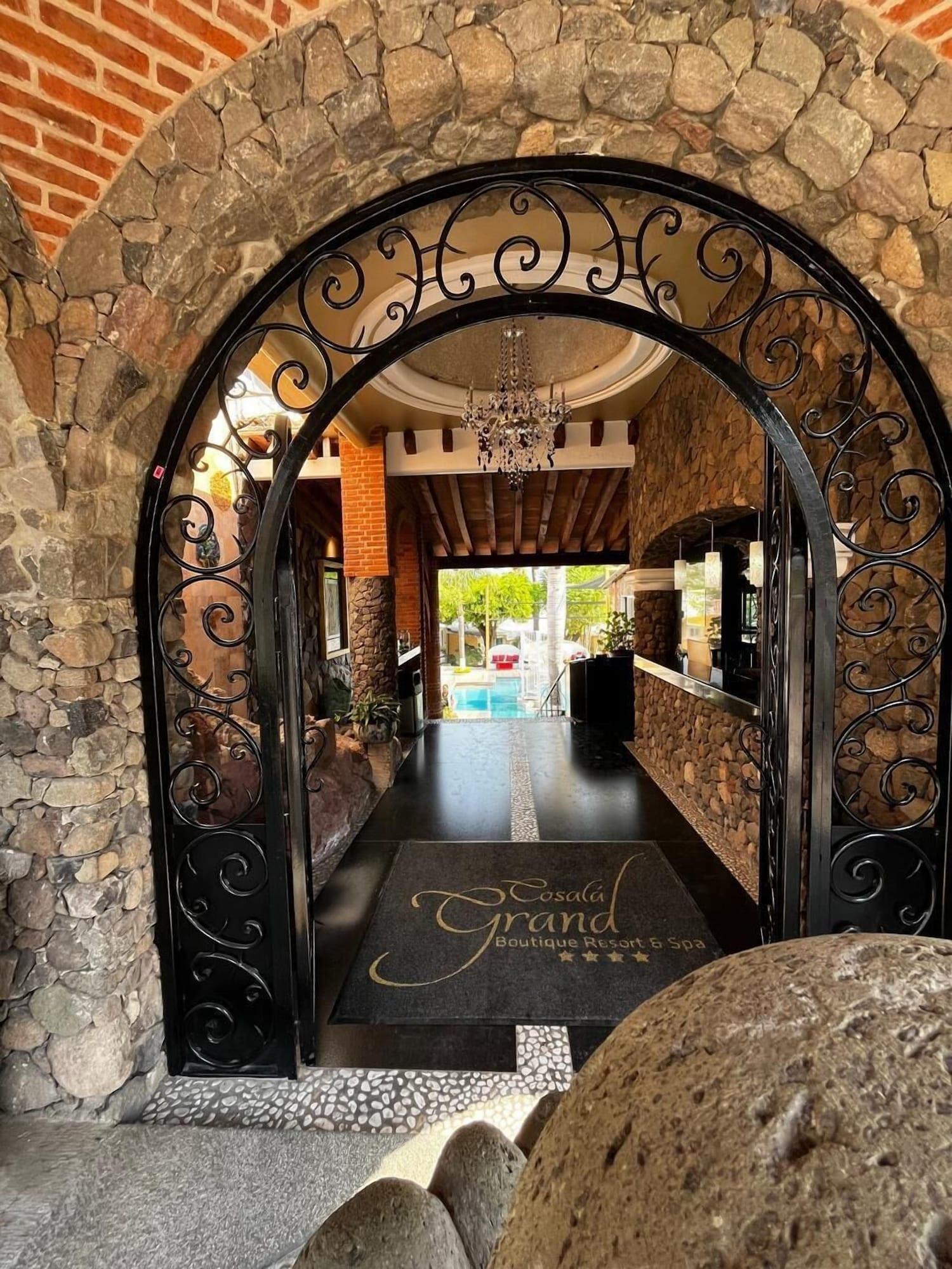 Vista Lobby Cosalá Grand