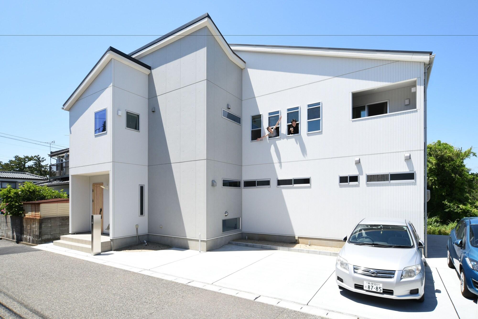 Varios Guest House Ori Ori