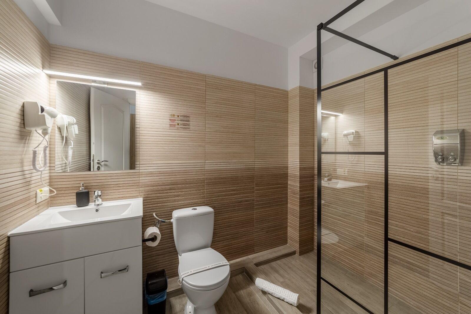 Equipamiento de Habitación Otopeni Suites by CityBookings