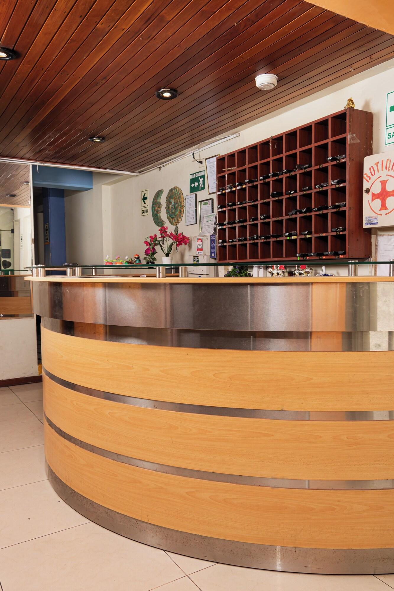 Vista Lobby HOTEL LUZ Y LUNA