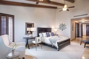 Alquiler Vacacional - Fabulous Beachfront Penthouse Condo, Premier Golf Membership and Yacht