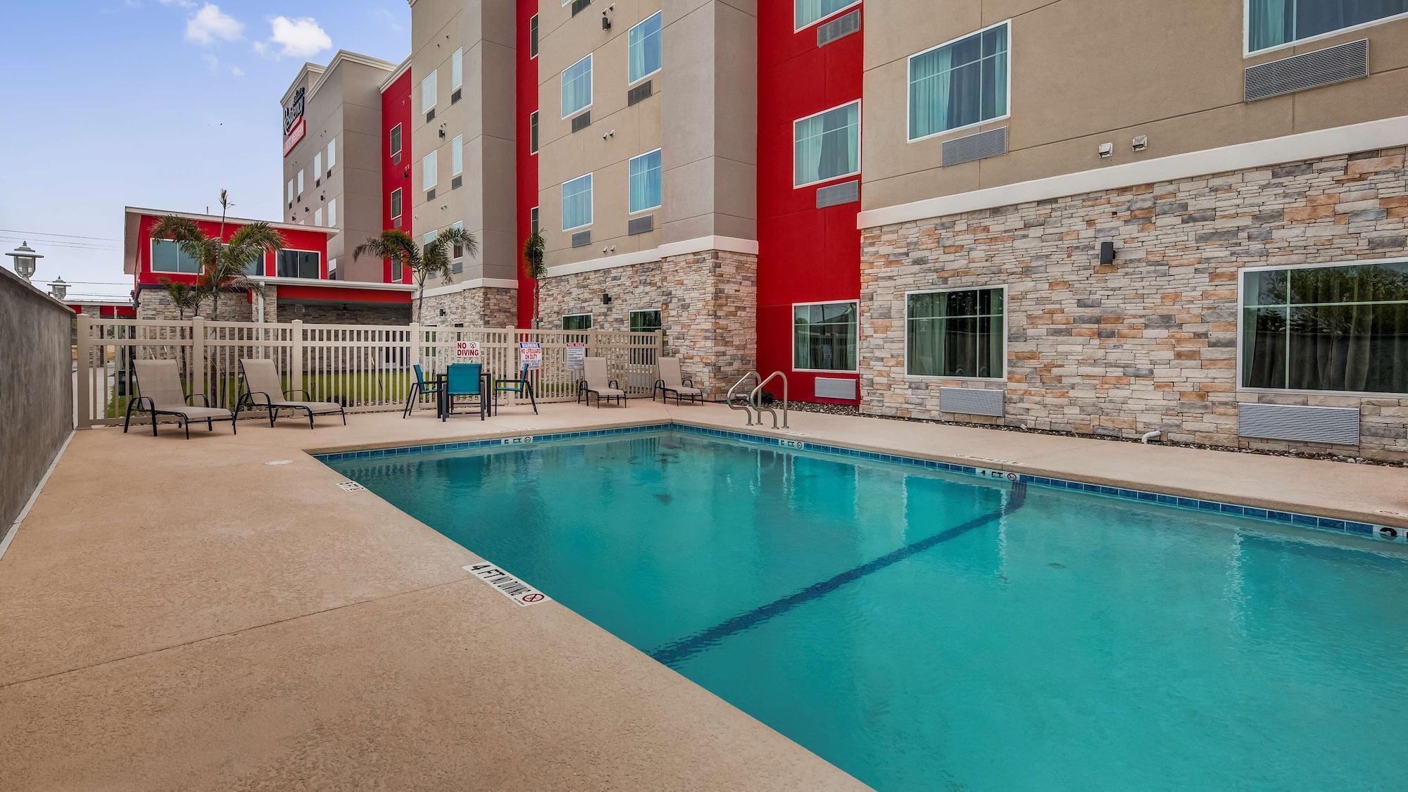 Vista Piscina Executive Residency by Best Western Corpus Christi