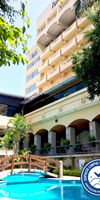 undefined - Hotel 4 estrellas con Piscina