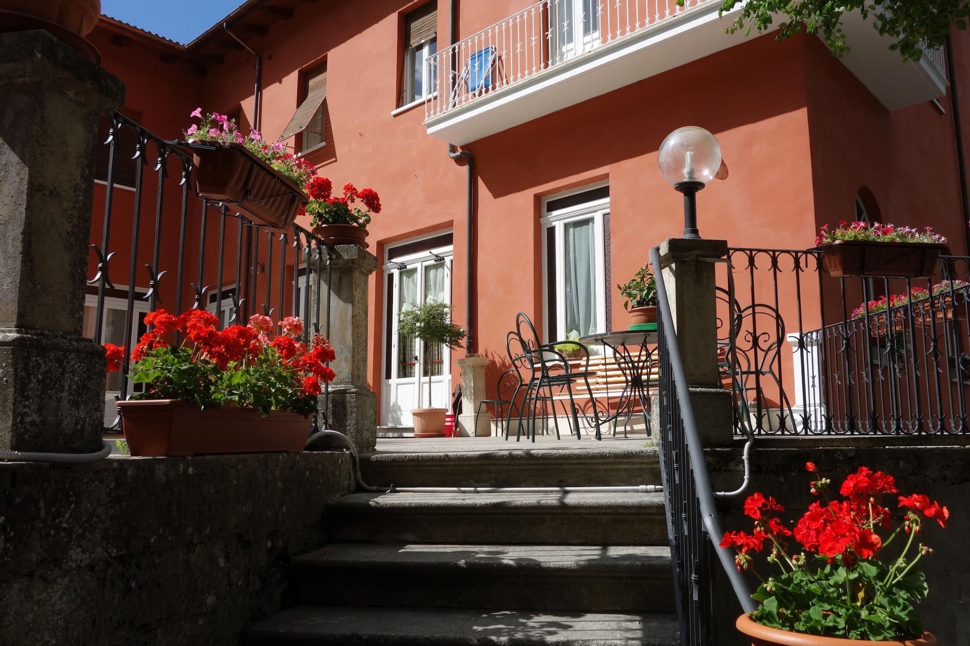 Varios Hotel Roma
