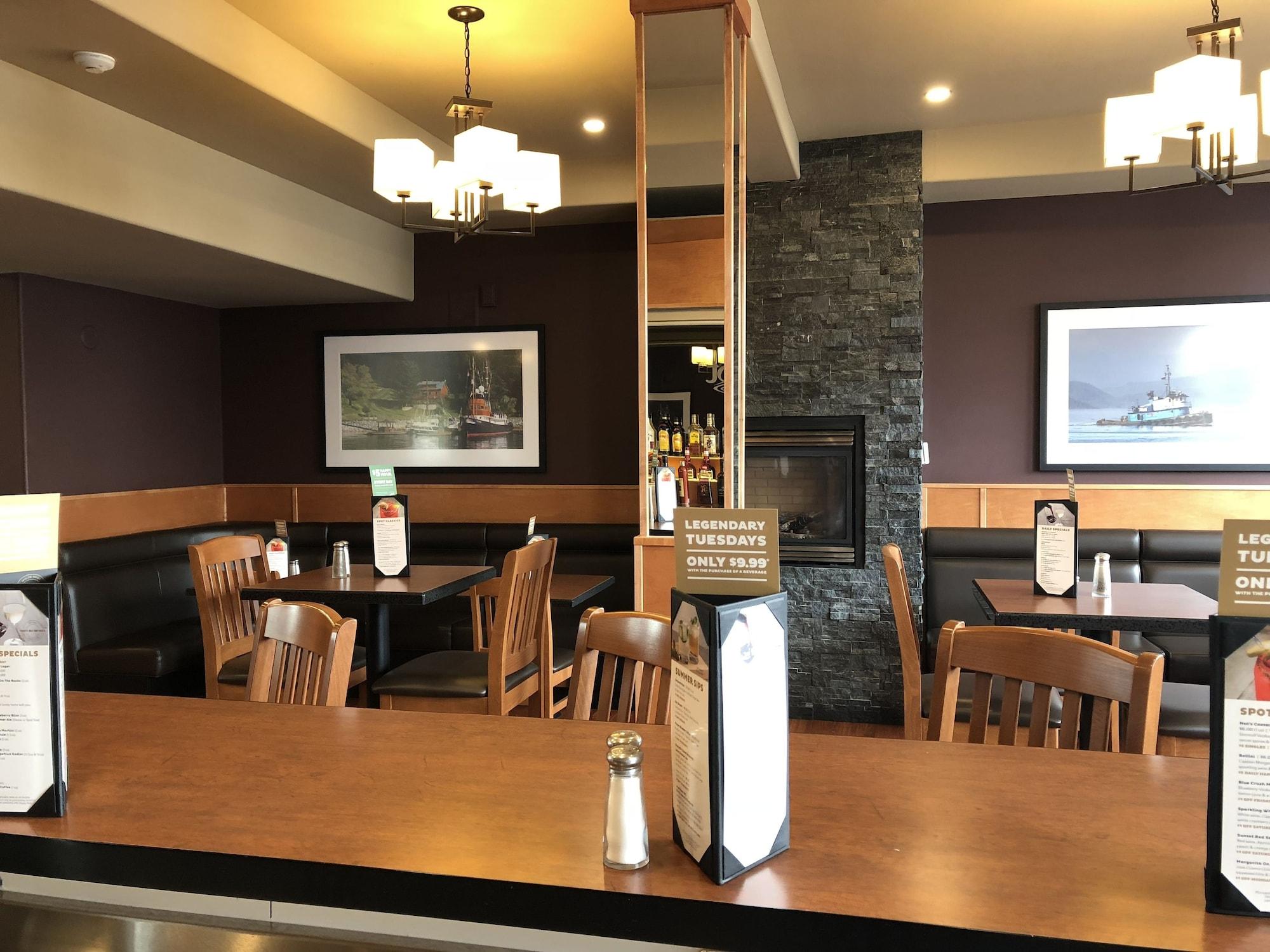 Restaurant Days Inn by Wyndham Terrace