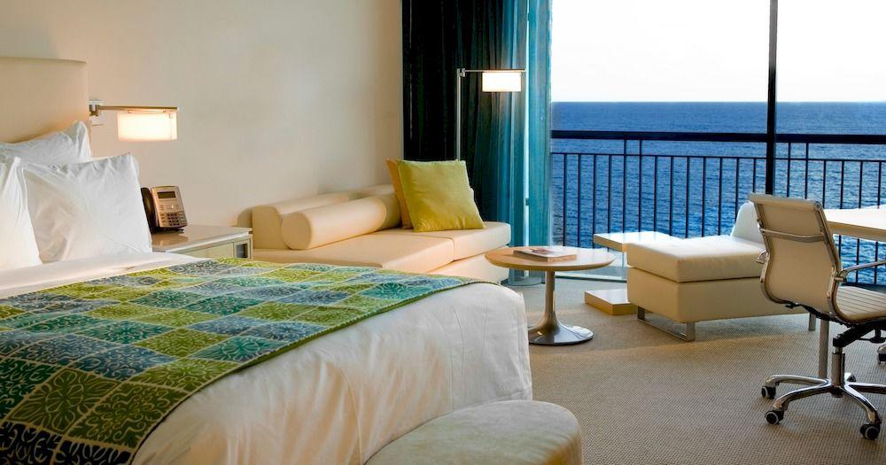 Habitación La Concha Renaissance San Juan Resort