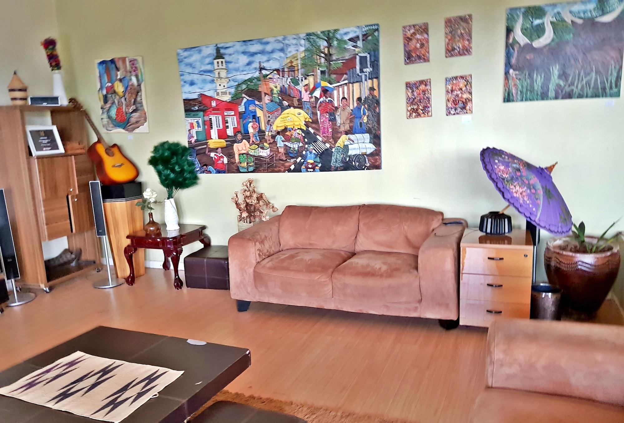 Vista Lobby Yambi Guesthouse