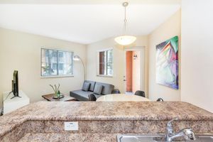 Arriendo temporal - Dharma Home Suites South Miami at Red Road Commons