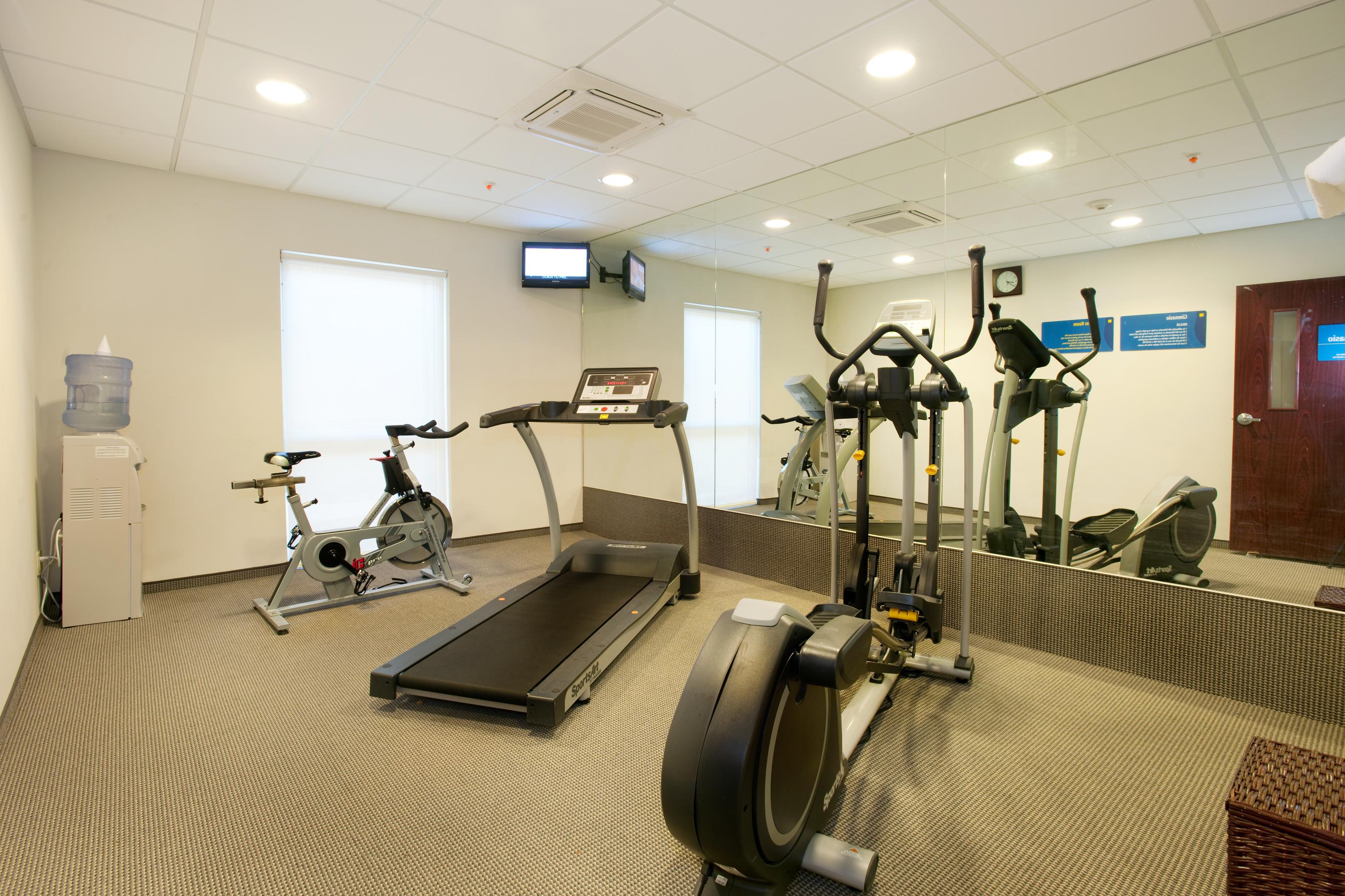 Gimnasio City Express by Marriott Nogales