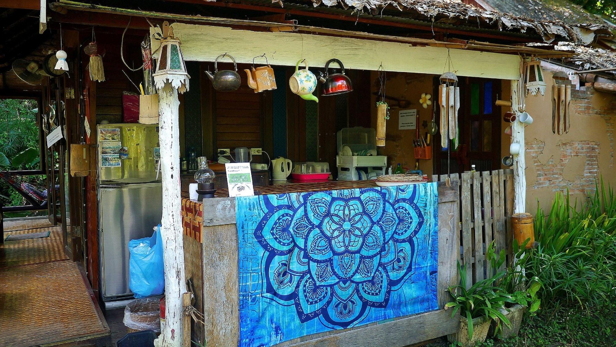 Vista Lobby Pho Rak Nah Pai Guesthouse