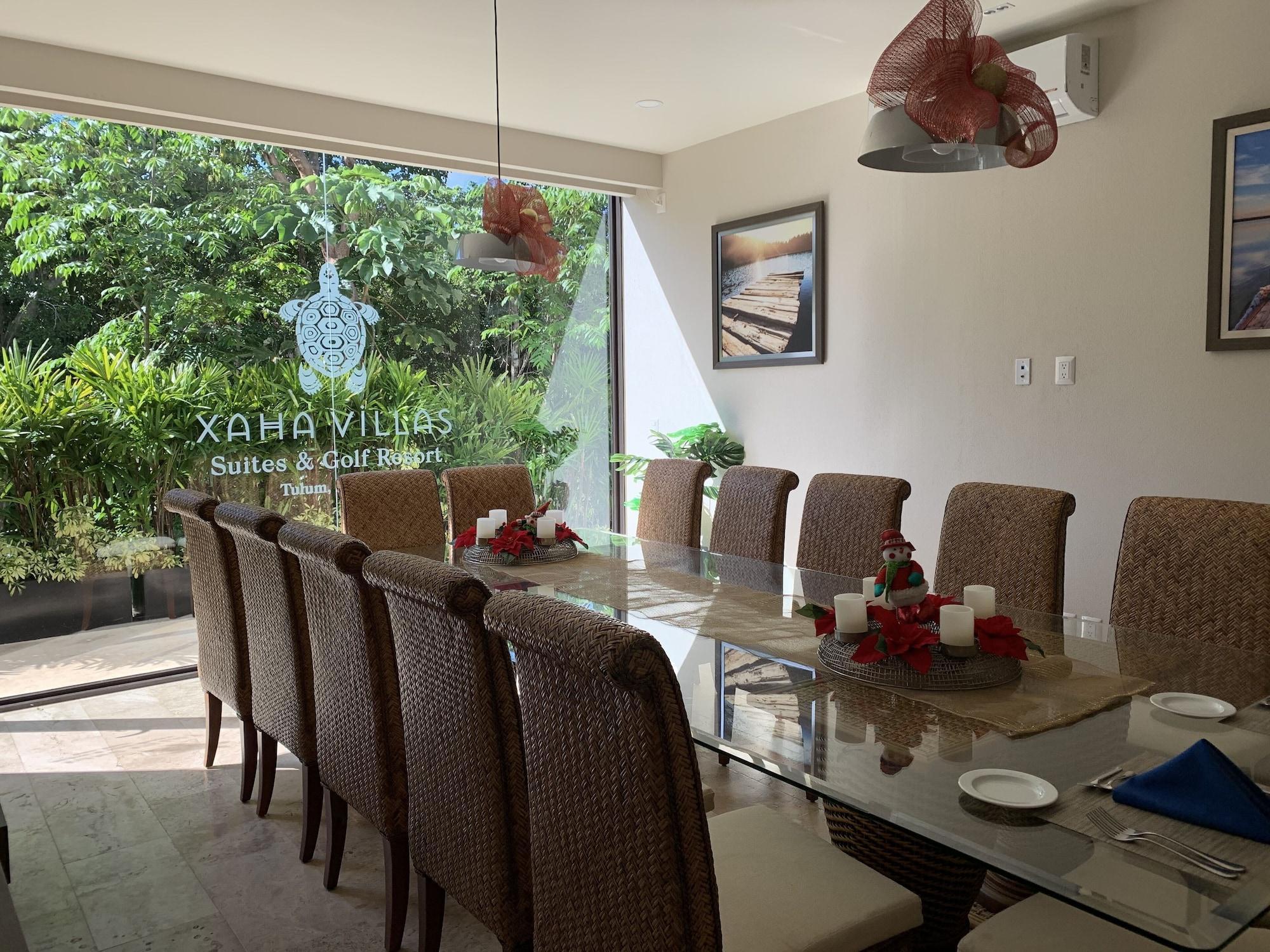 Restaurant Xaha Villas Suites & Golf Resort