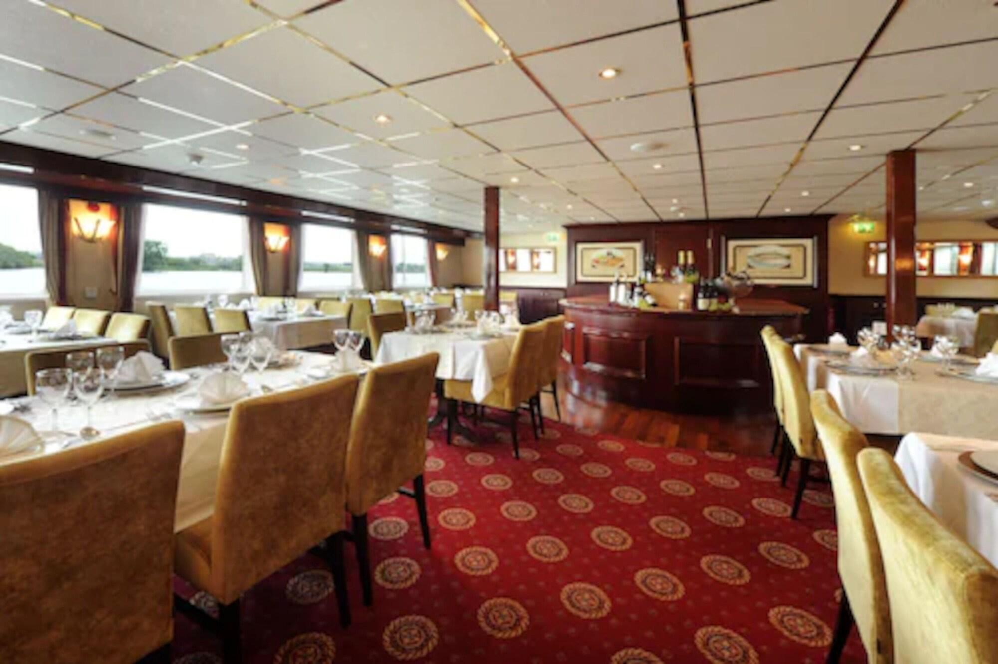 Restaurant Crossgates Hotelship Nizzaufer - Frankfurt