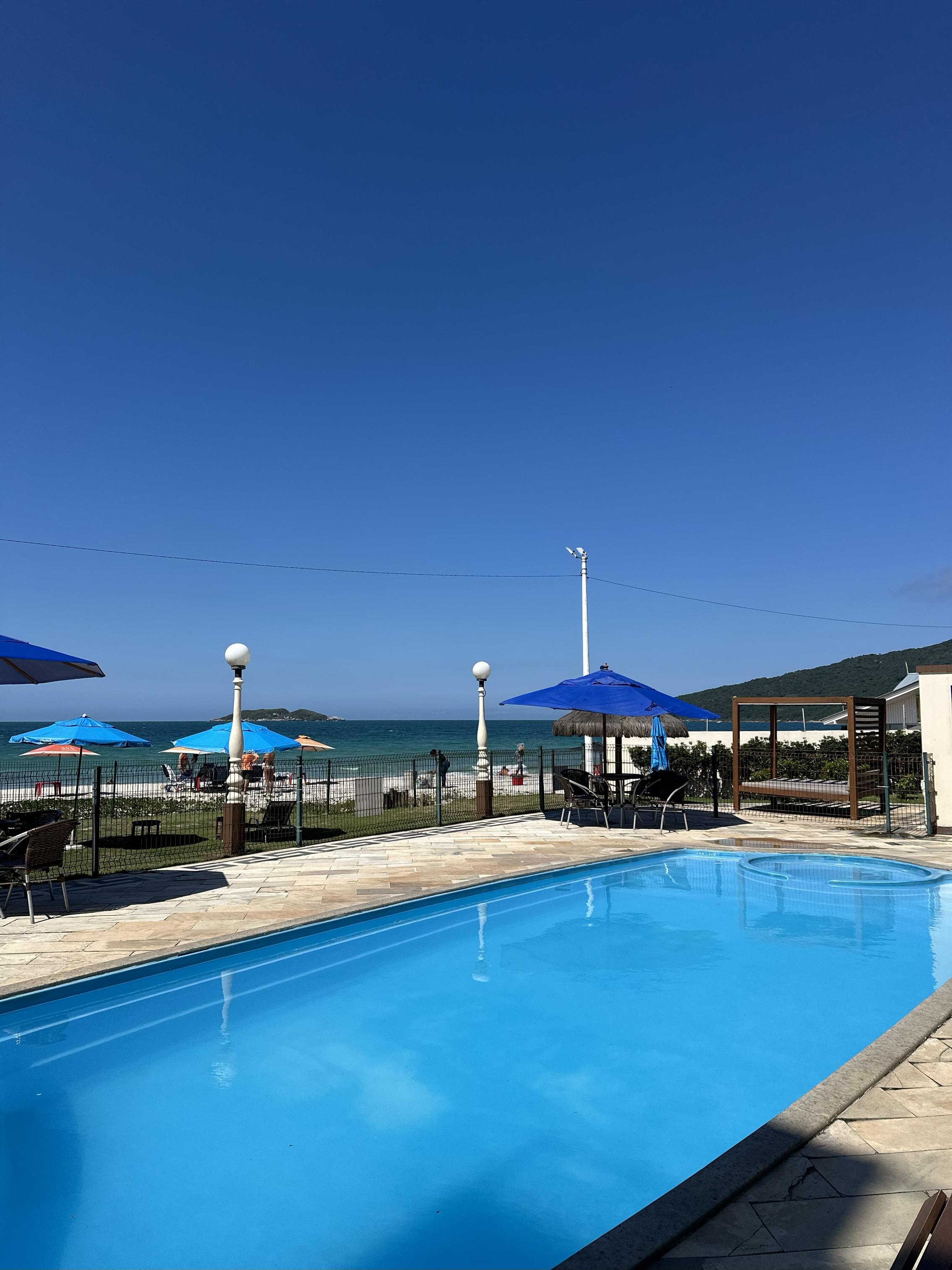 Vista Piscina Ingleses Palace Hotel