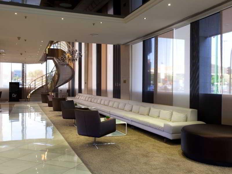 Vista Lobby Ayre Hotel Sevilla