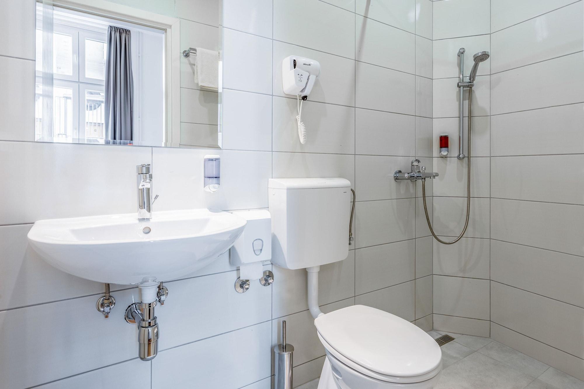 Equipamiento de Habitación Booking BnB