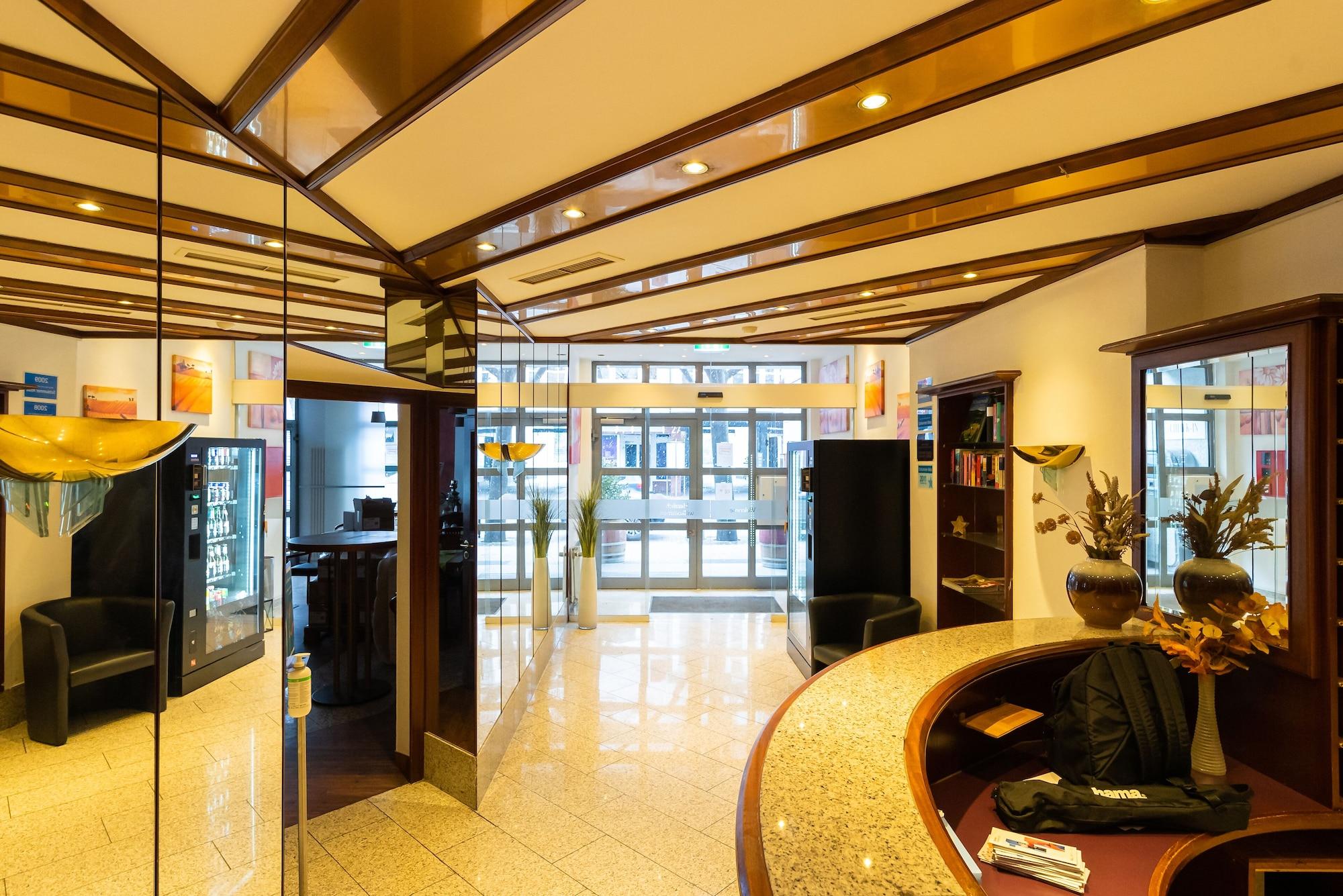 Varios CityHotel Feuerbach
