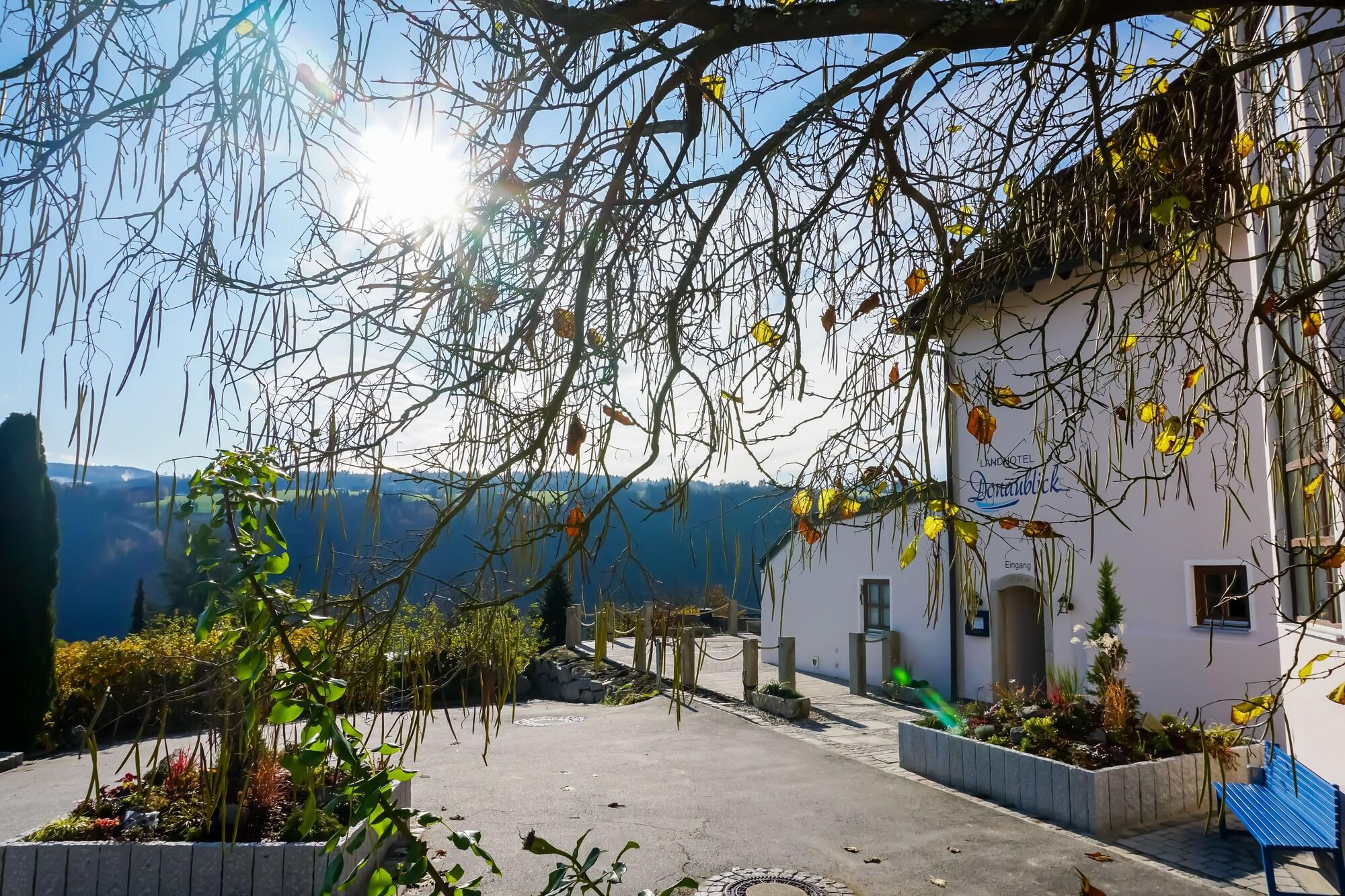 Varios Landhotel Donaublick