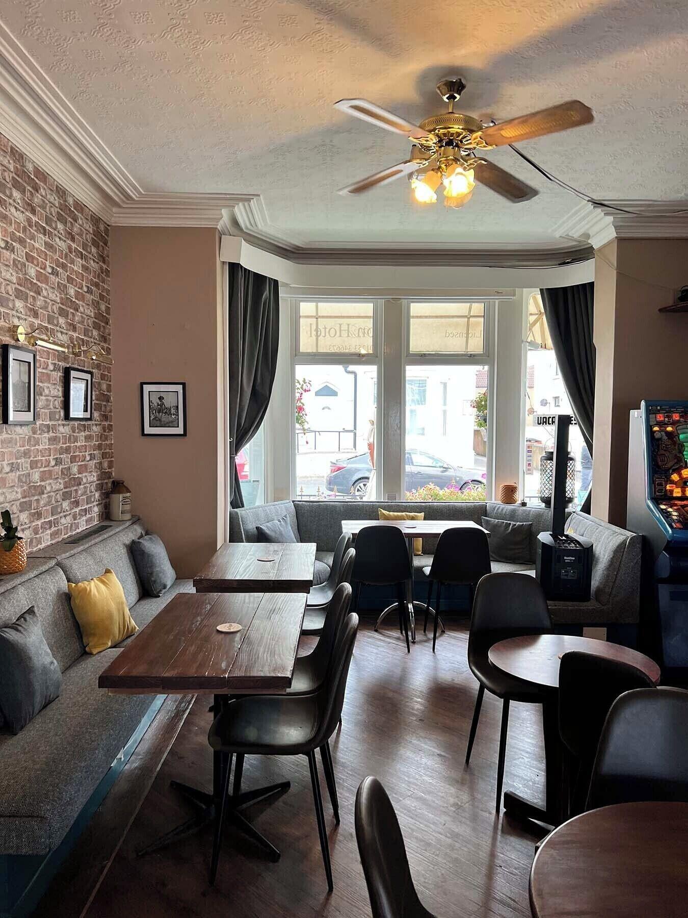 Bar/Salón The Wilton Hotel