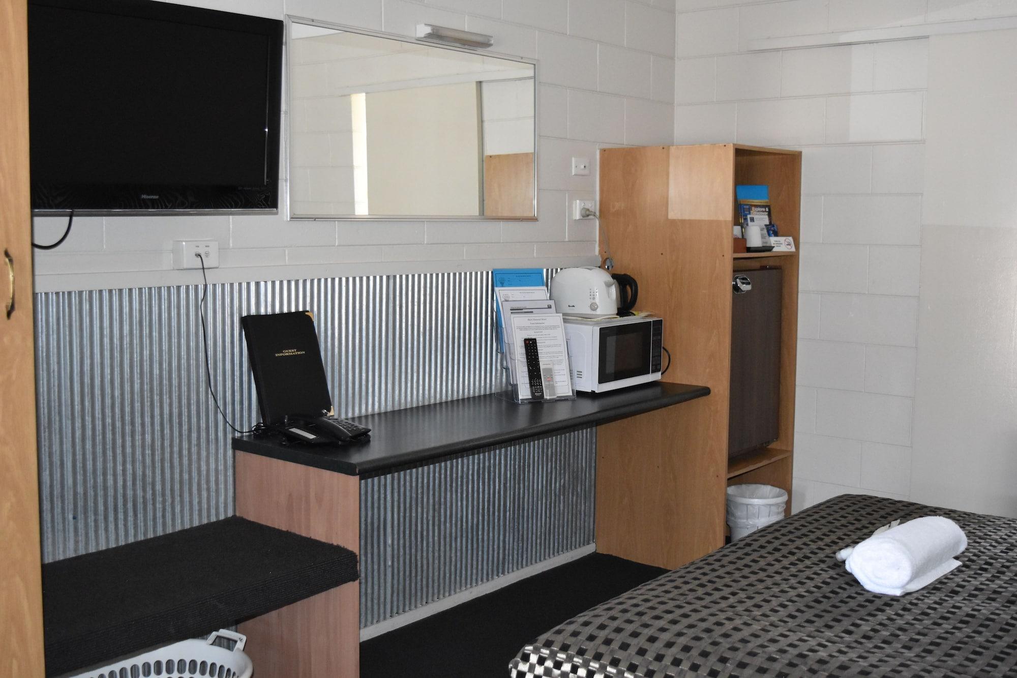 Set de Habitación Black Diamond Motel