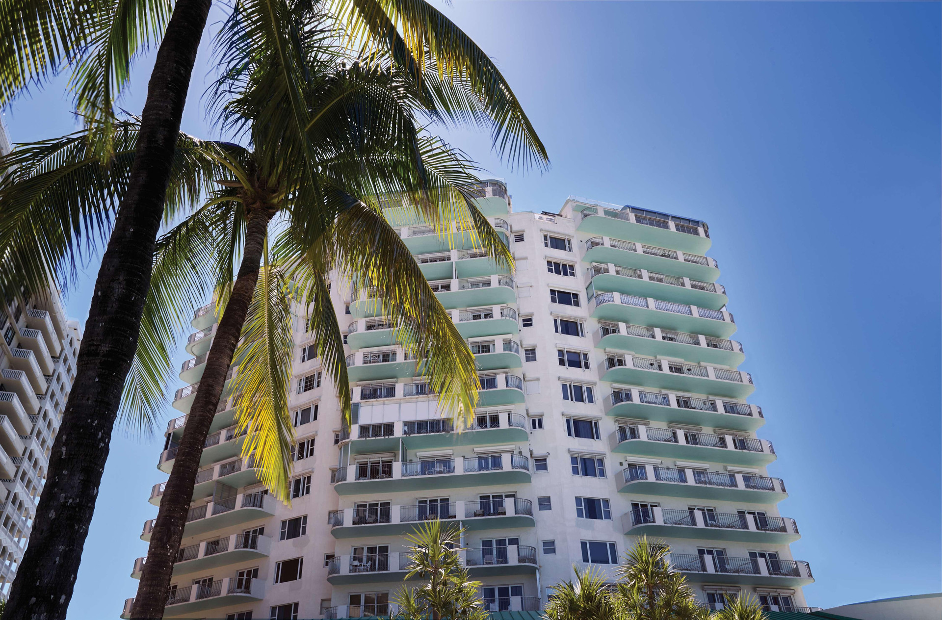 Vista Exterior Sea View Hotel, Bal Harbour, On The Ocean