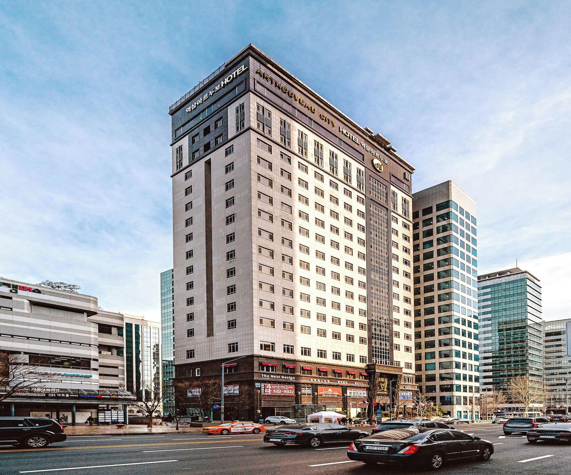 Varios Yeoksam Artnouveau City Hotel and Residence