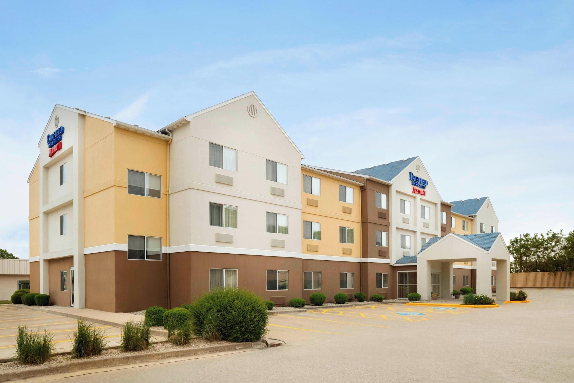 Vista Exterior Fairfield Inn & Suites by Marriott Champaign