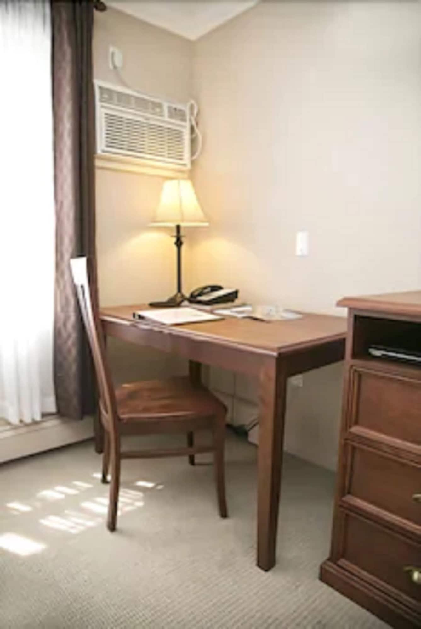 Set de Habitación The Sonata Inn