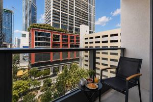 Alquiler Temporario - Wellness Studio Rooftop Pool Skyline Views