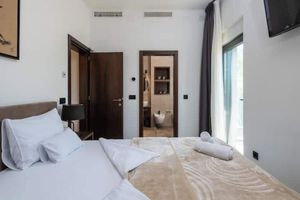 Alojamiento - Deluxe Apartment with Private Jacuzzi & Spa Retreat at Resort Stribor