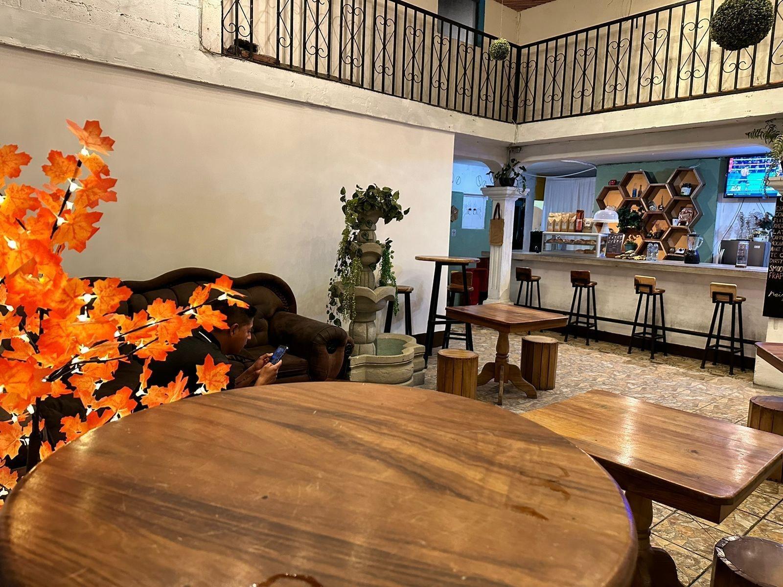 Restaurant NEIZAN HOTEL