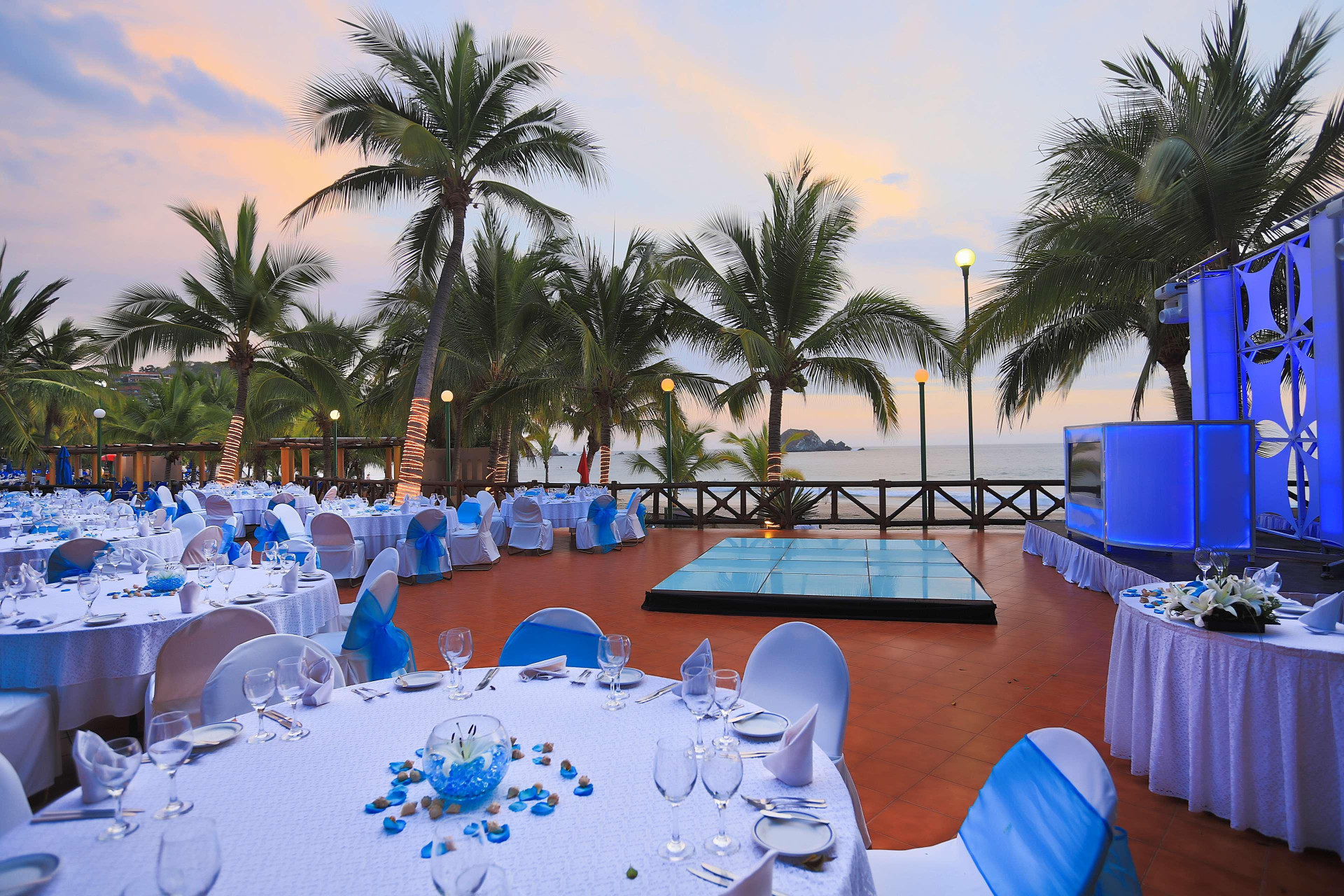 Vista Exterior Barceló Ixtapa