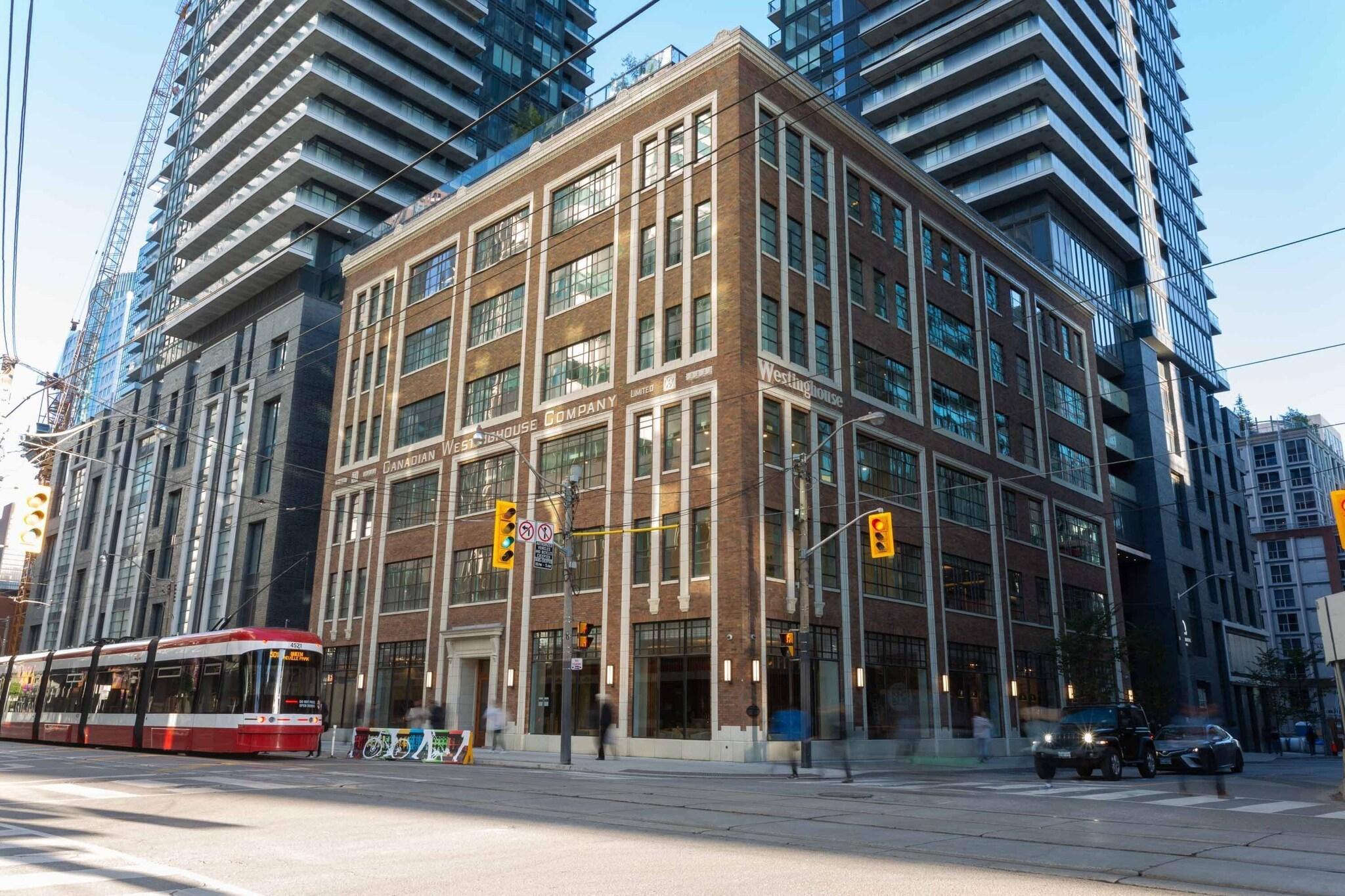 Vista Exterior The Sutton Place Hotel Toronto