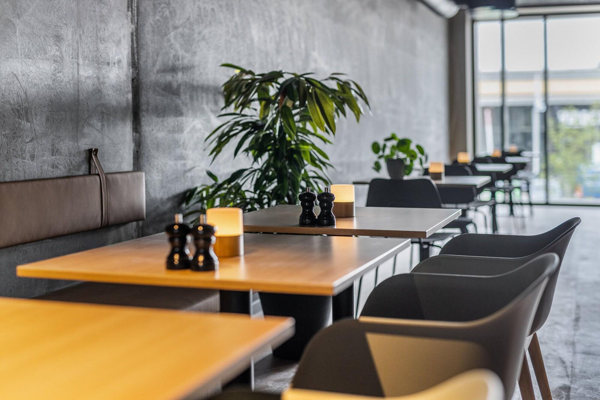 Restaurant Peak 12 Design Hotel