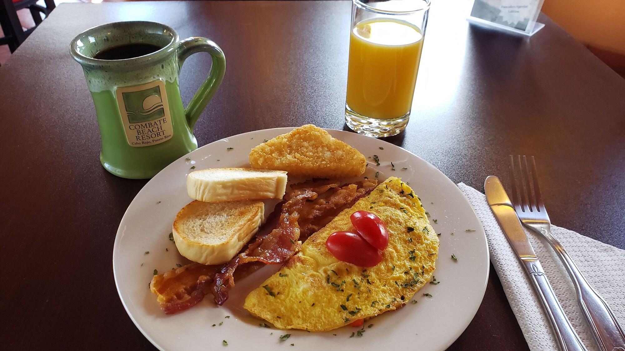 Restaurant Combate Beach Resort