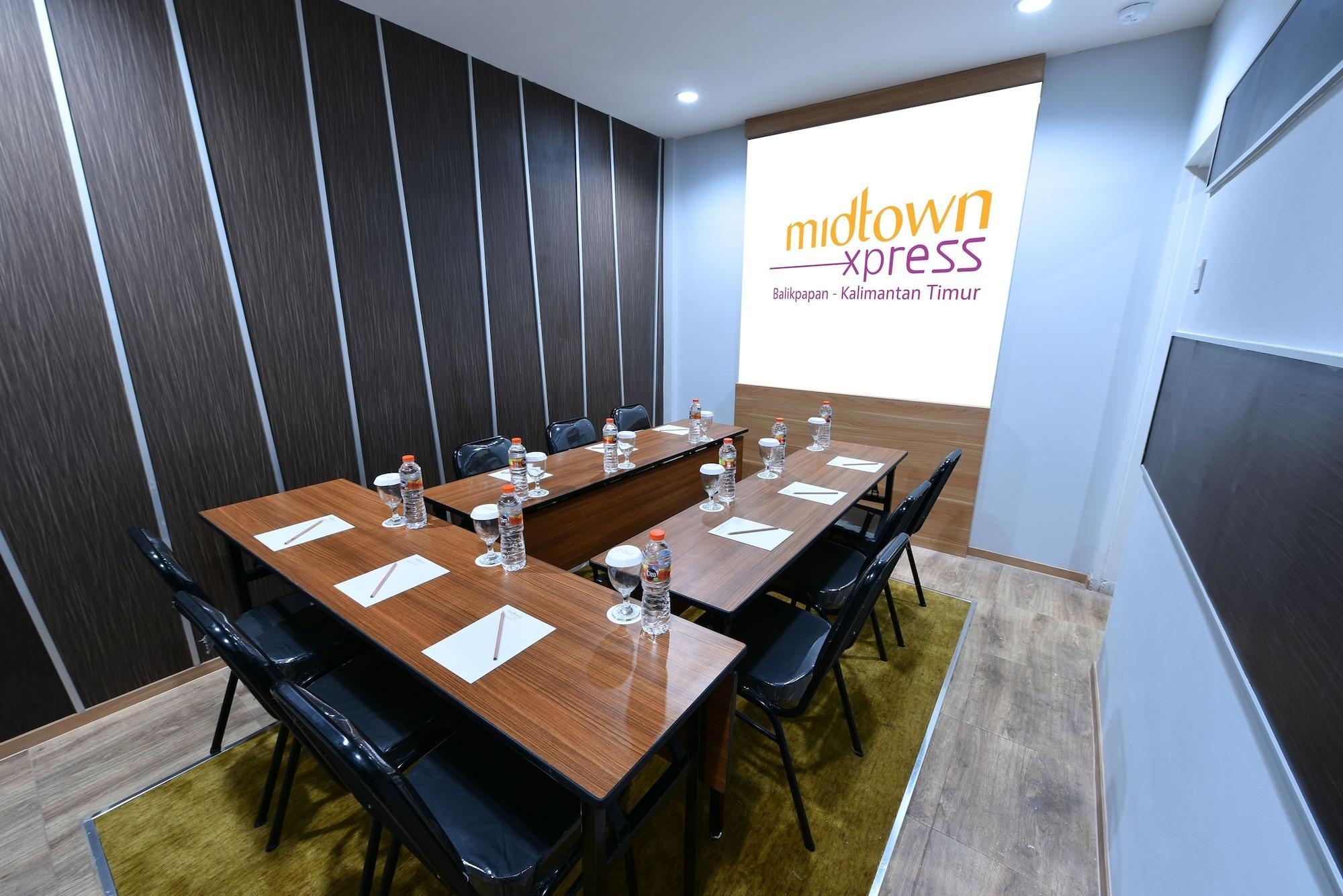 Instalaciones Recreativas Midtown Xpress Balikpapan
