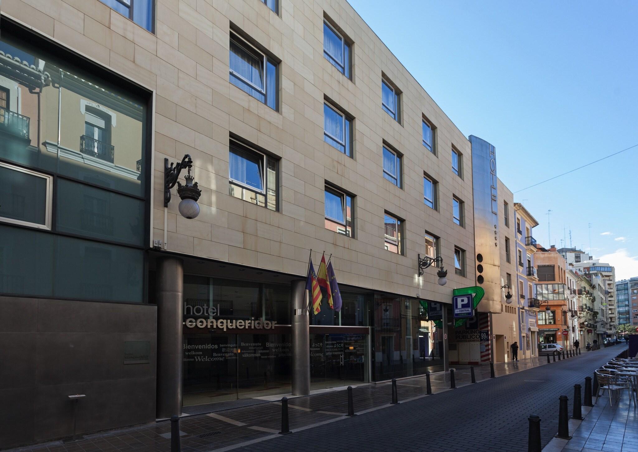 Vista Exterior Hotel Conqueridor
