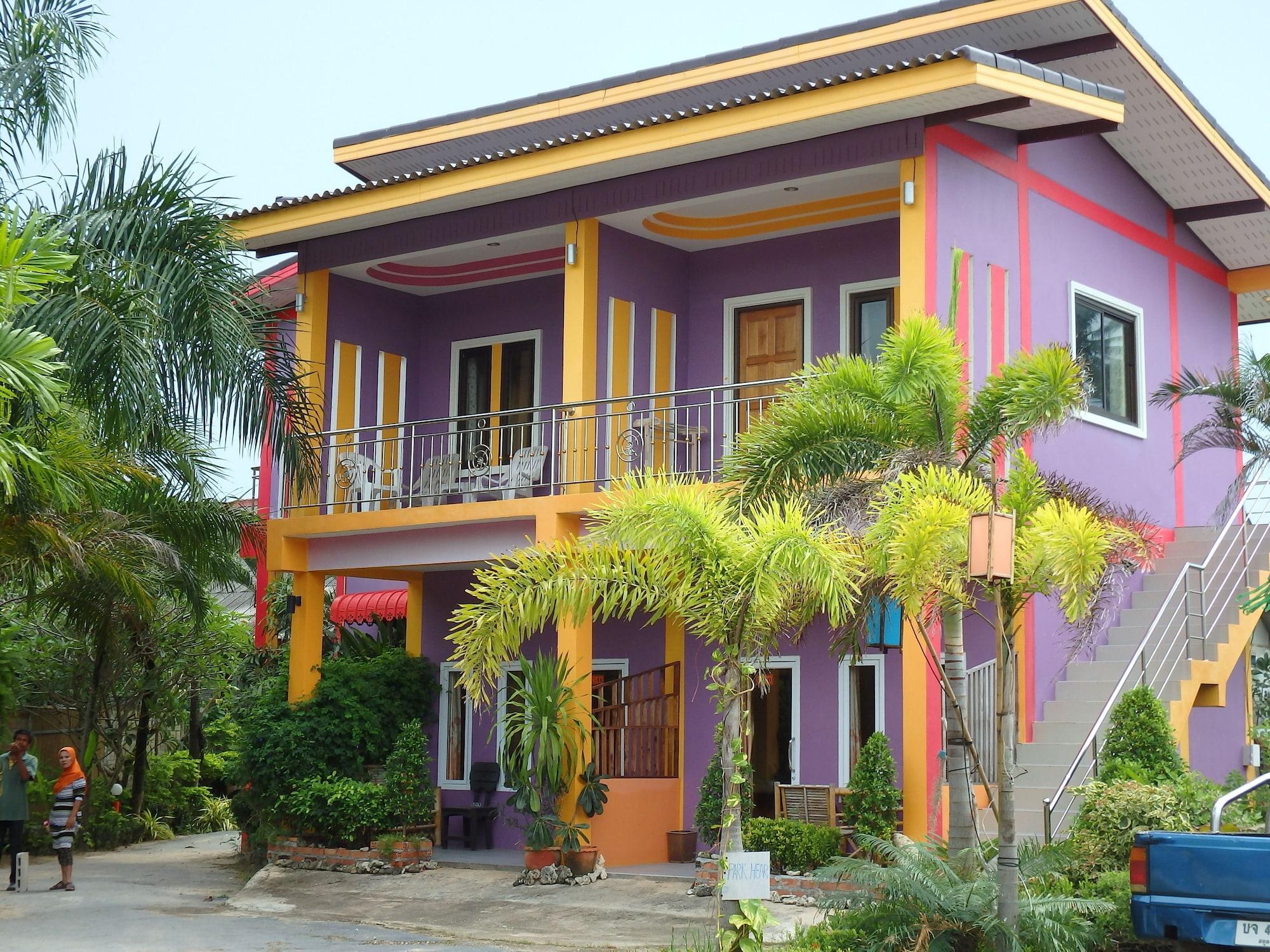 Vista Exterior Lanta New Beach Bungalows