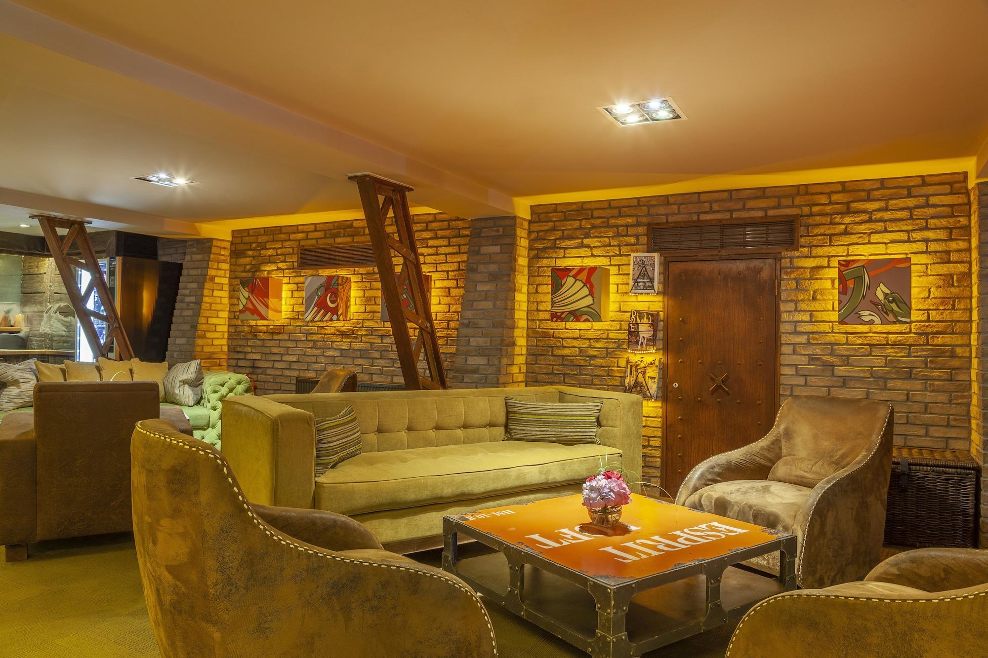 Vista Lobby Temple Bar Inn