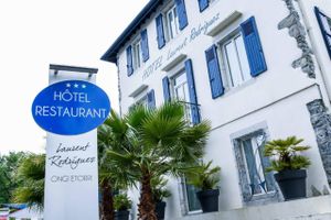 Alojamiento - Logis Hôtel Laurent Rodriguez Rest. la Cantine