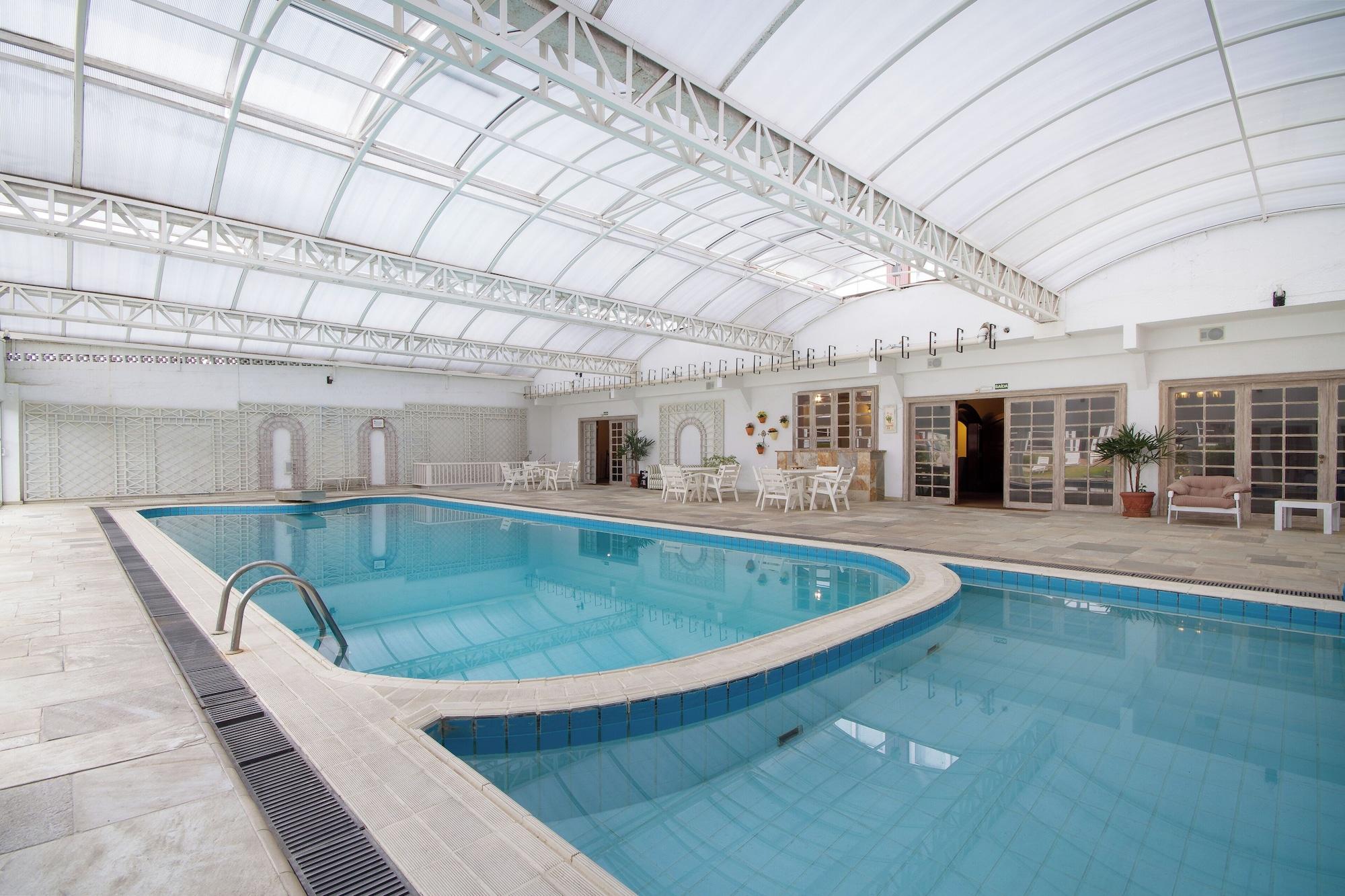 Varios Hotel Chateau